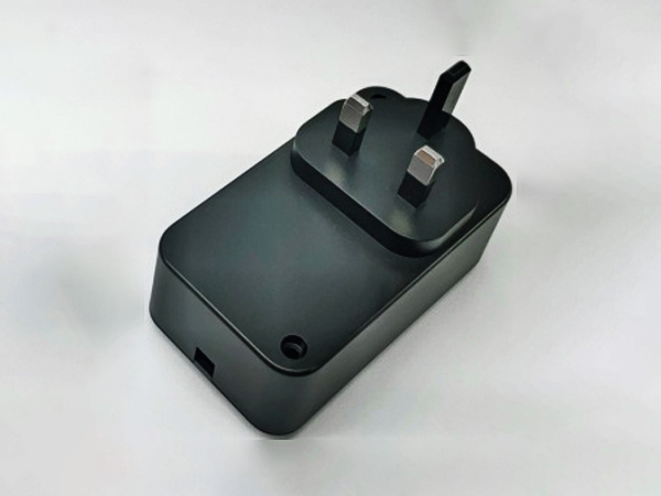 插墙式外壳（黑色）